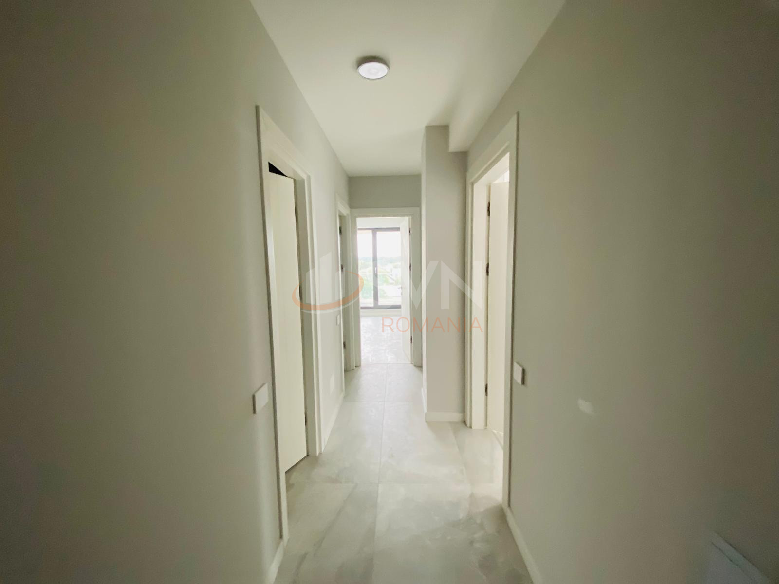 Apartament, 3 camere Bucuresti/Straulesti