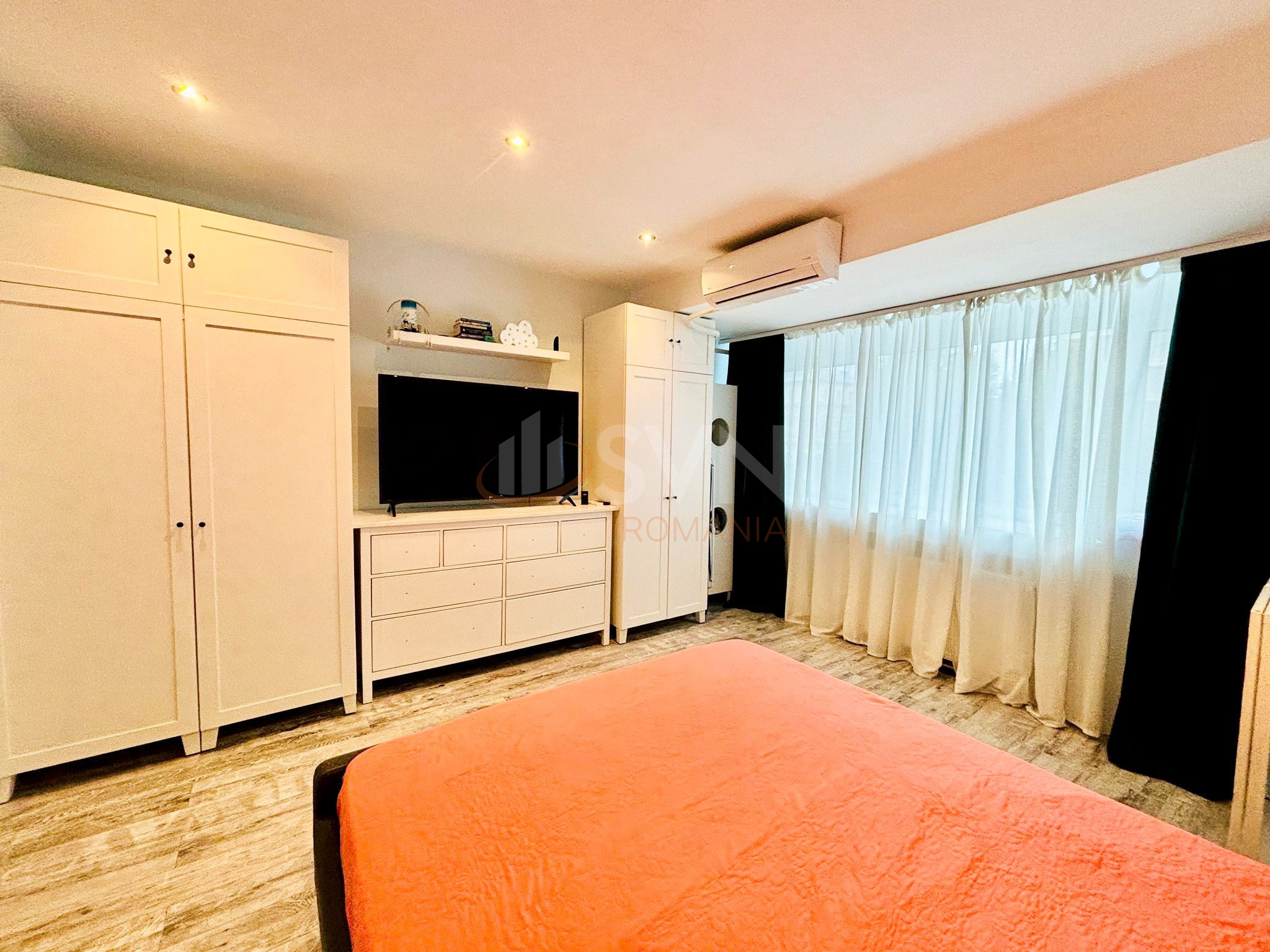 Apartament, 3 camere Bucuresti/Calea Victoriei