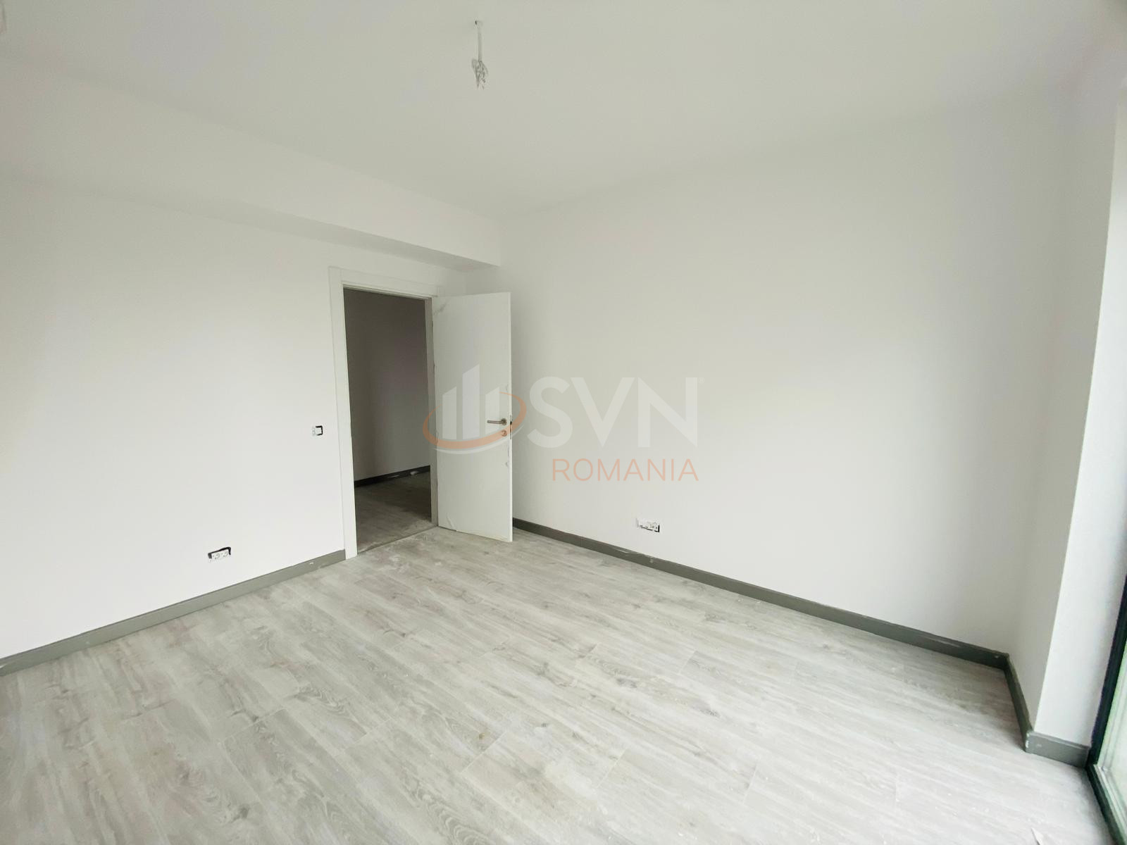 Apartament, 3 camere Bucuresti/Straulesti