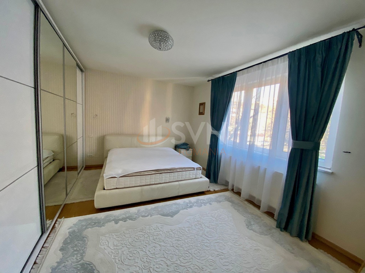 Apartament, 3 camere Bucuresti/Primaverii