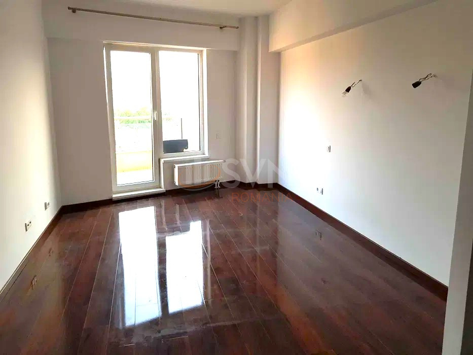Apartament, 3 camere Cluj/Plopilor