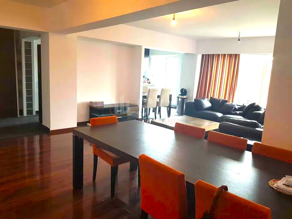 Apartament, 3 camere Cluj/Plopilor