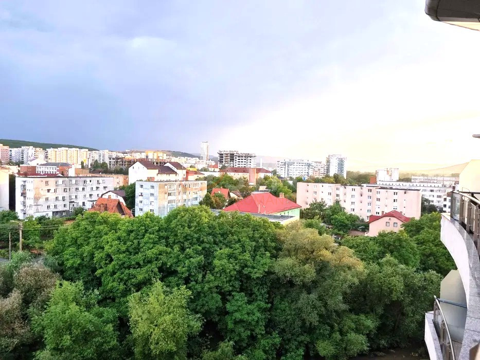 Apartament, 3 camere Cluj/Plopilor