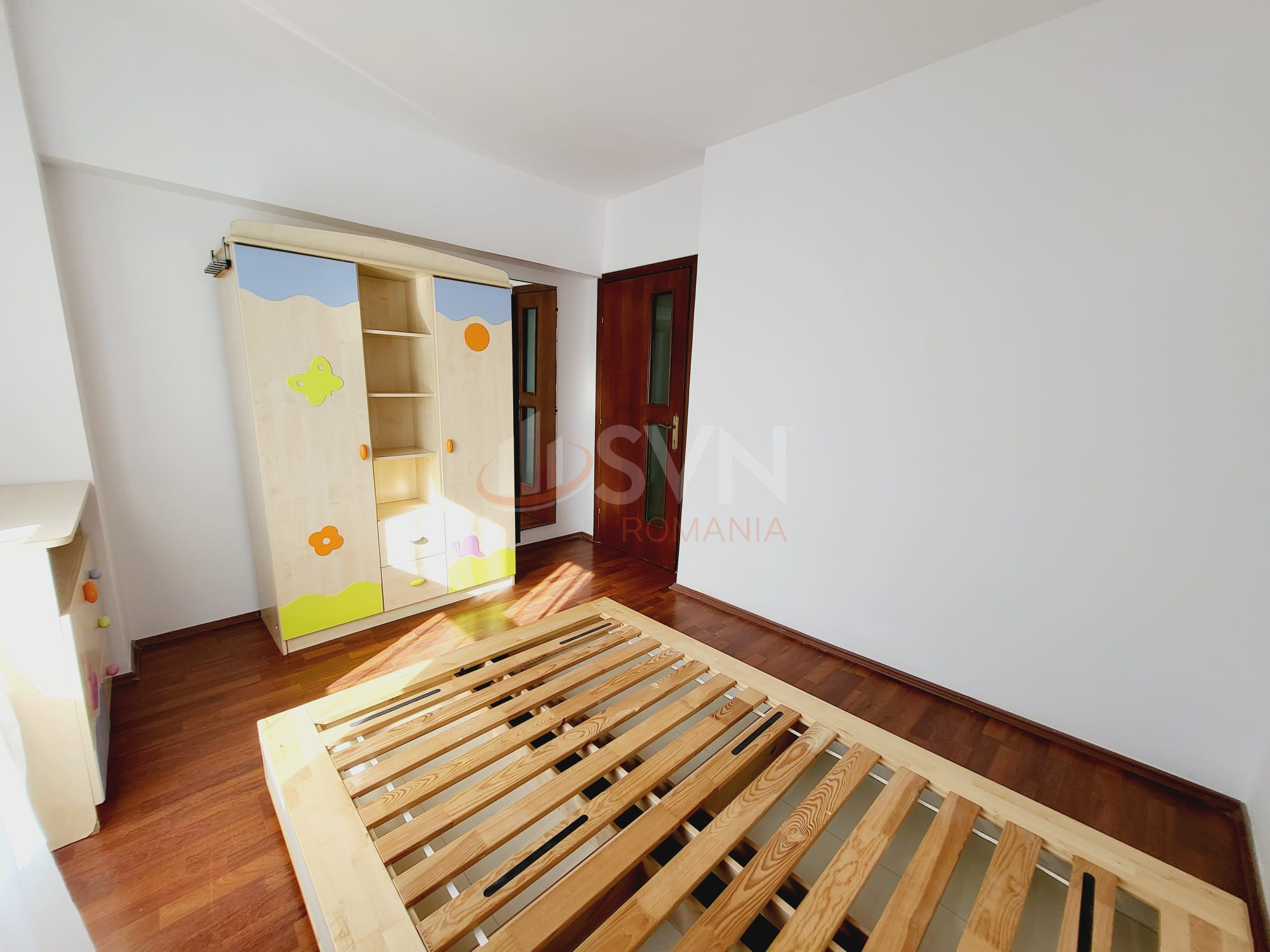 Apartament, 3 camere Bucuresti/Piata Muncii