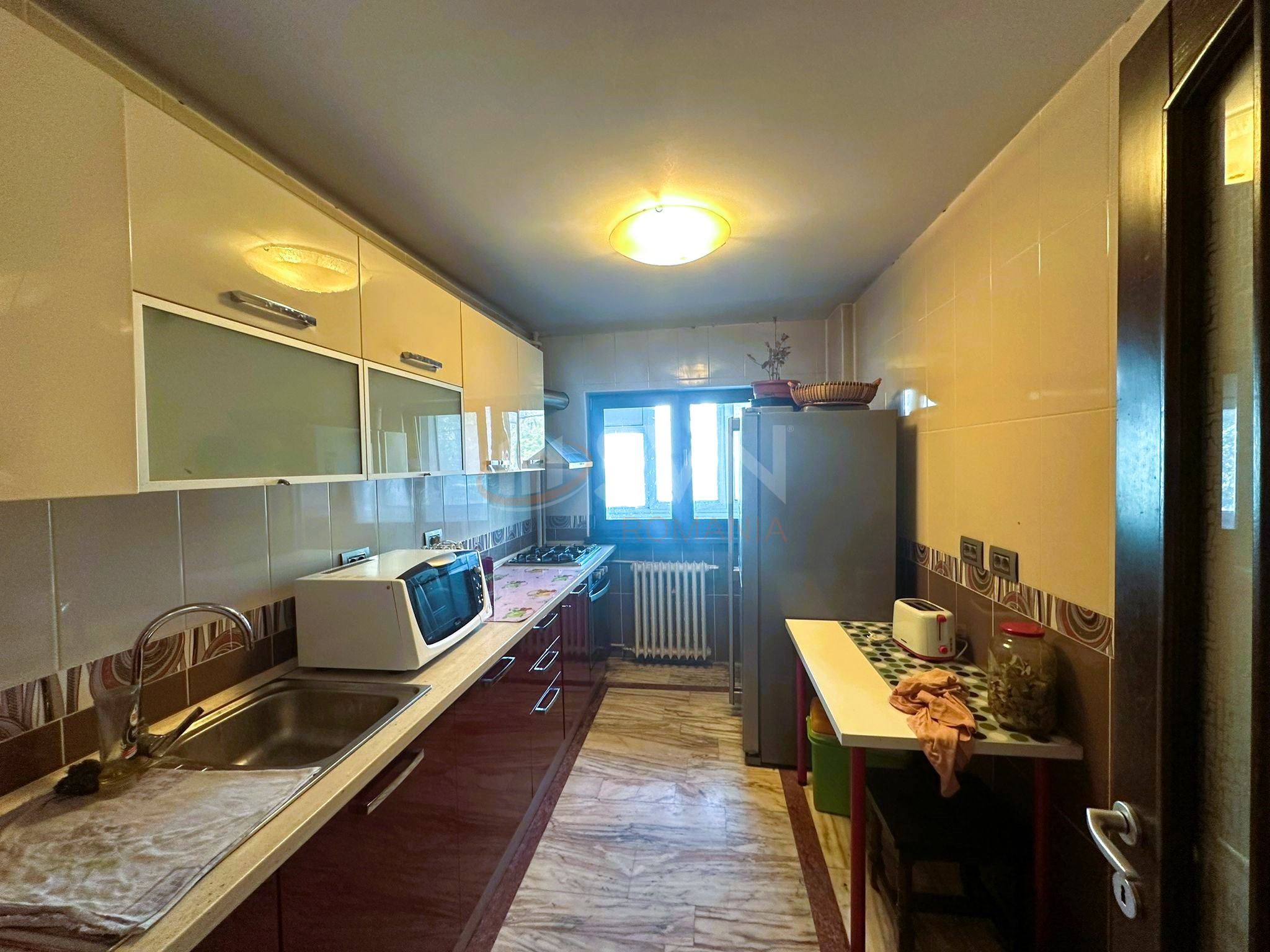Apartament, 3 camere Bucuresti/Turda