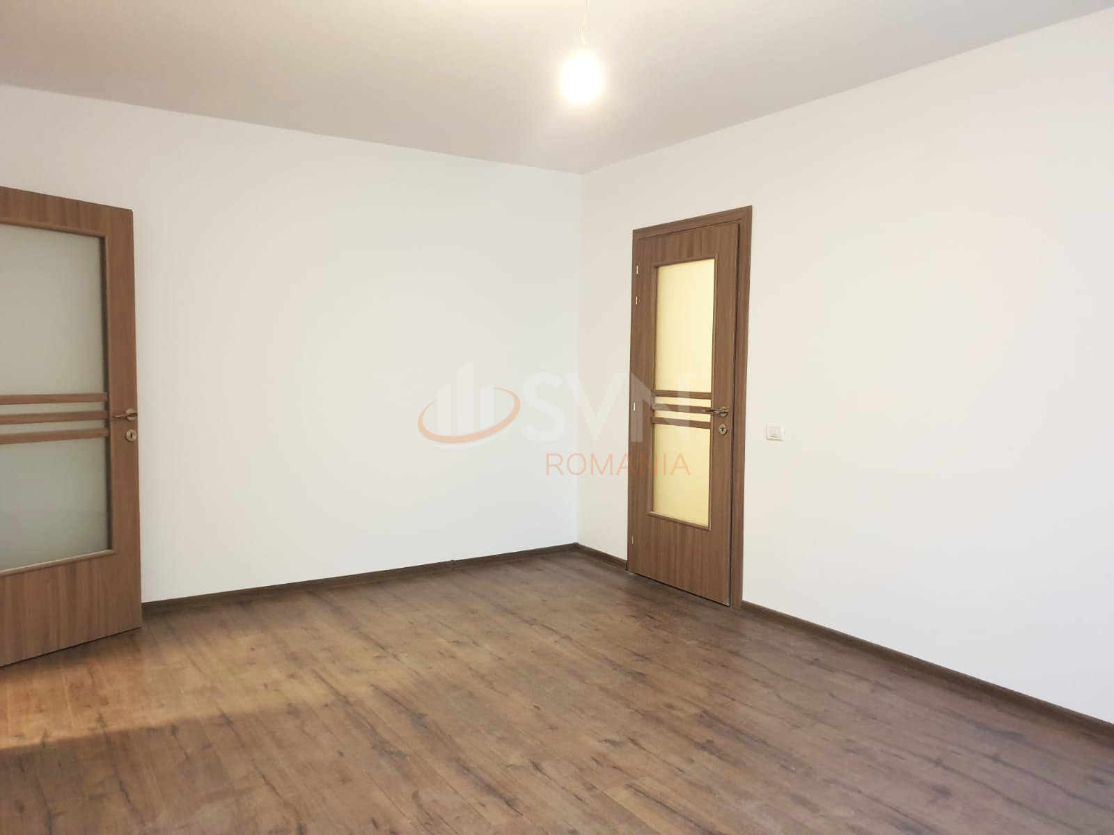 Apartament, 3 camere Bucuresti/Piata Resita