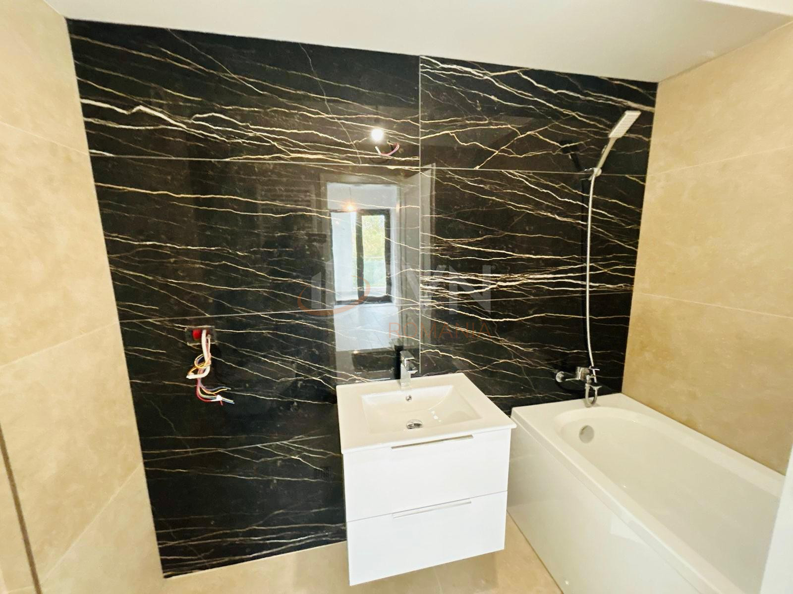 Apartament, 3 camere Bucuresti/Straulesti