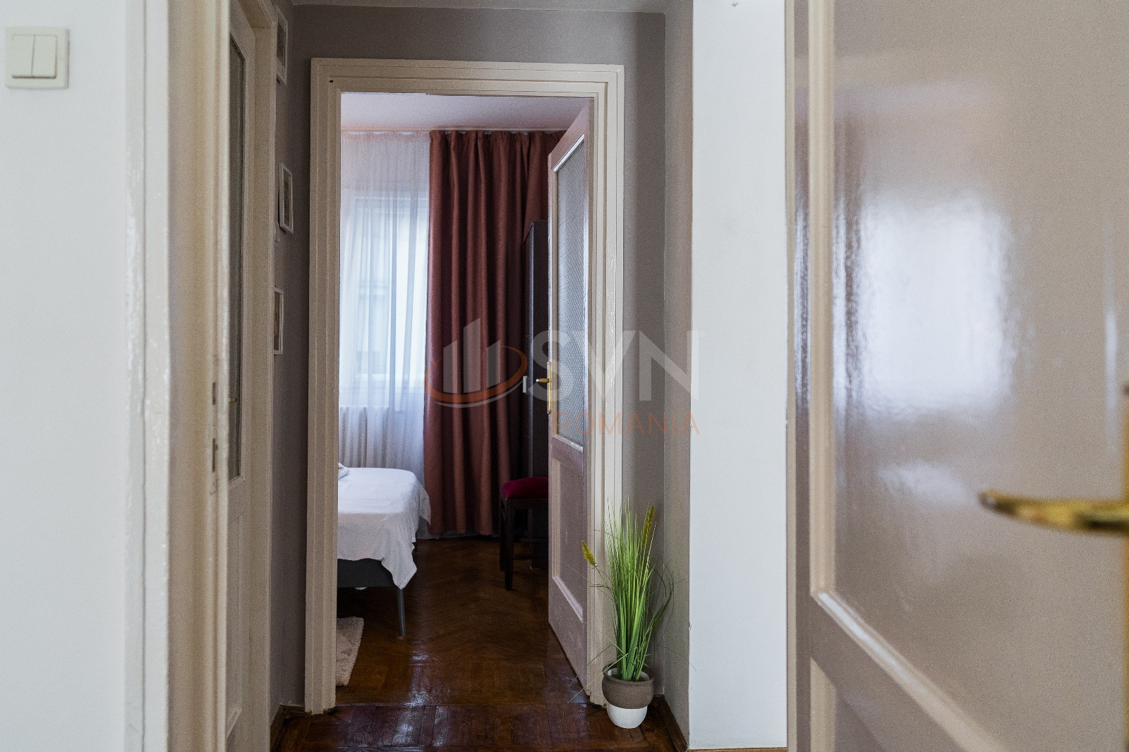 Apartament, 3 camere Bucuresti/Calea Victoriei