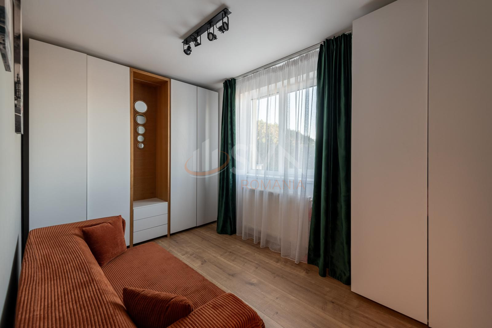 Apartament, 3 camere Cluj/Centru