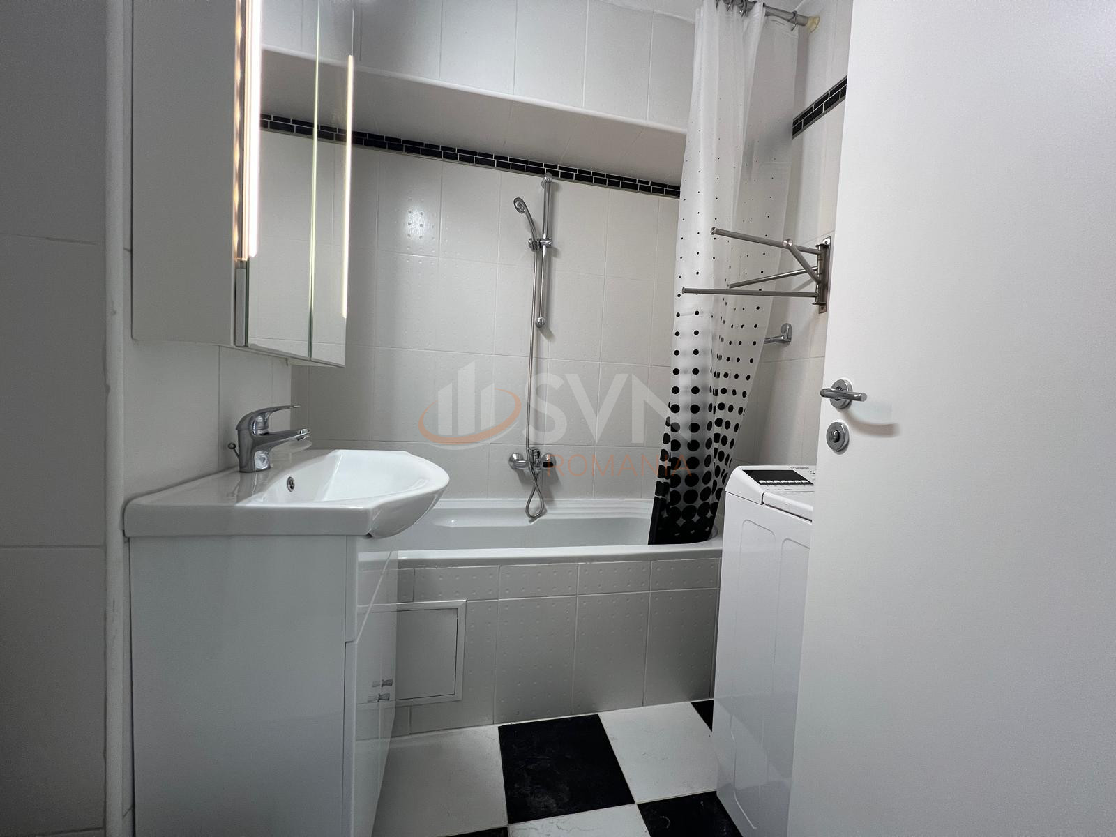 Apartament, 3 camere Bucuresti/Titulescu