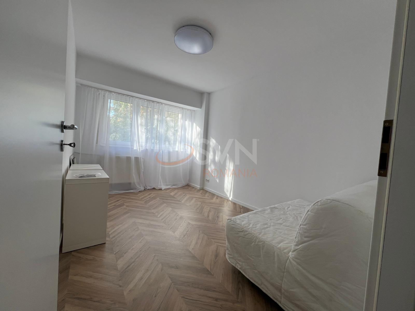 Apartament, 3 camere Bucuresti/Titulescu
