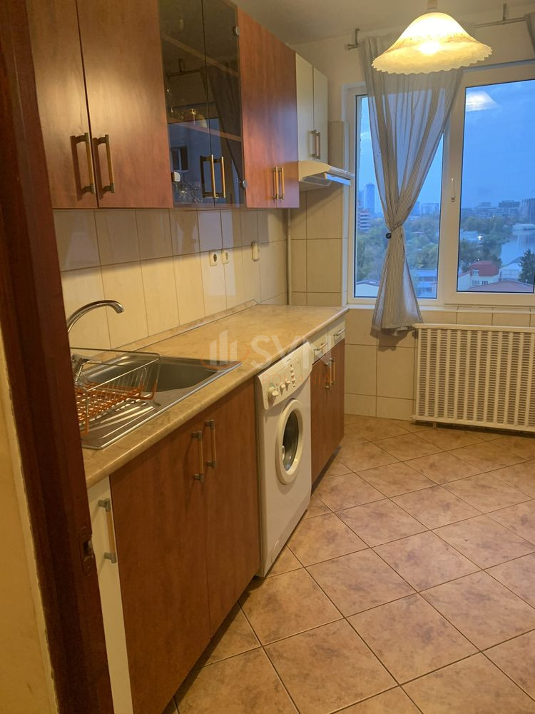 Apartament, 3 camere Bucuresti/Lacul Tei