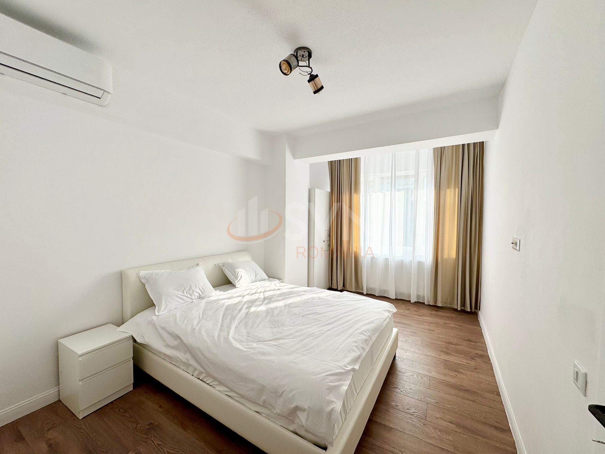Apartament, 3 camere Bucuresti/Piata Victoriei