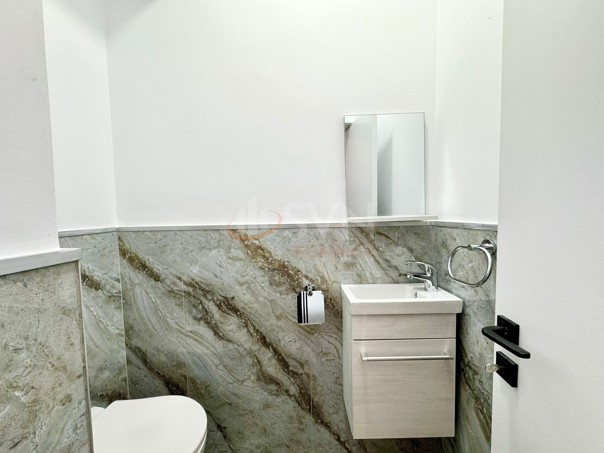 Apartament, 3 camere Bucuresti/Piata Victoriei