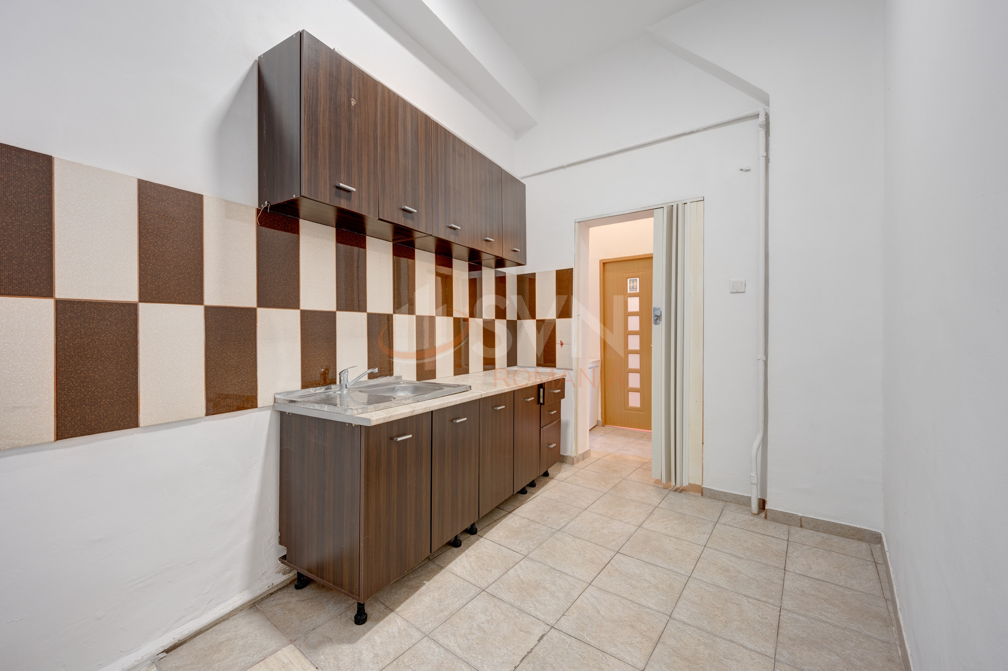 Apartament, 3 camere Bucuresti/Piata Romana