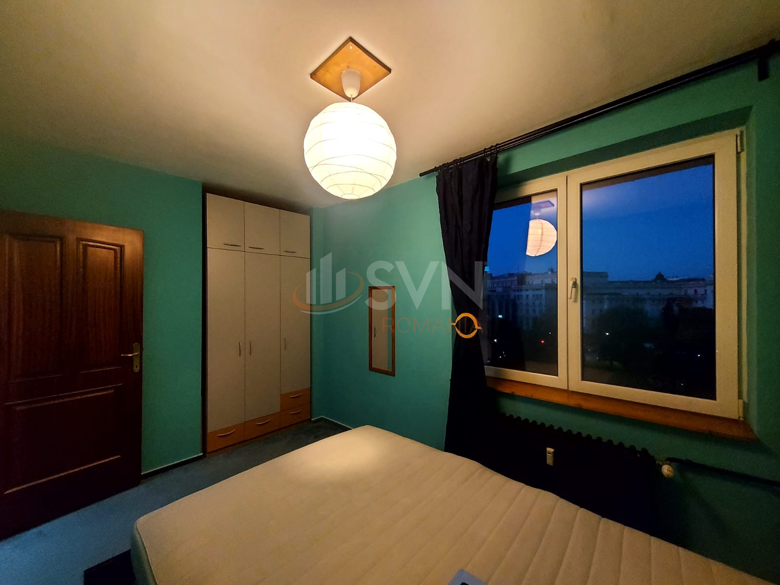 Apartament, 3 camere Bucuresti/Calea Victoriei