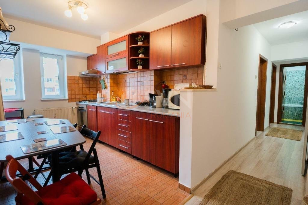 Apartament, 3 camere Bucuresti/13 Septembrie