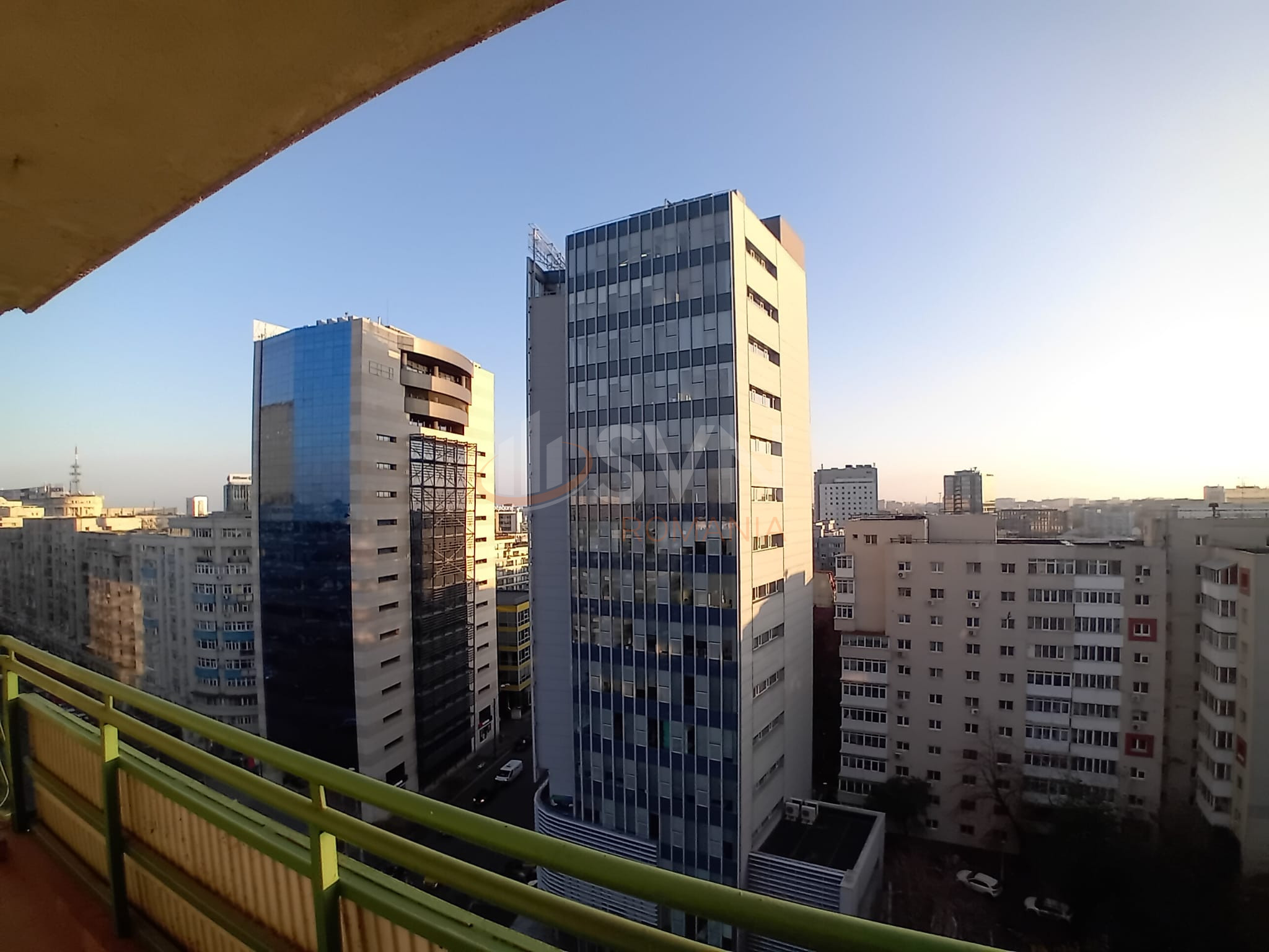 Apartament, 3 camere Bucuresti/Piata Victoriei