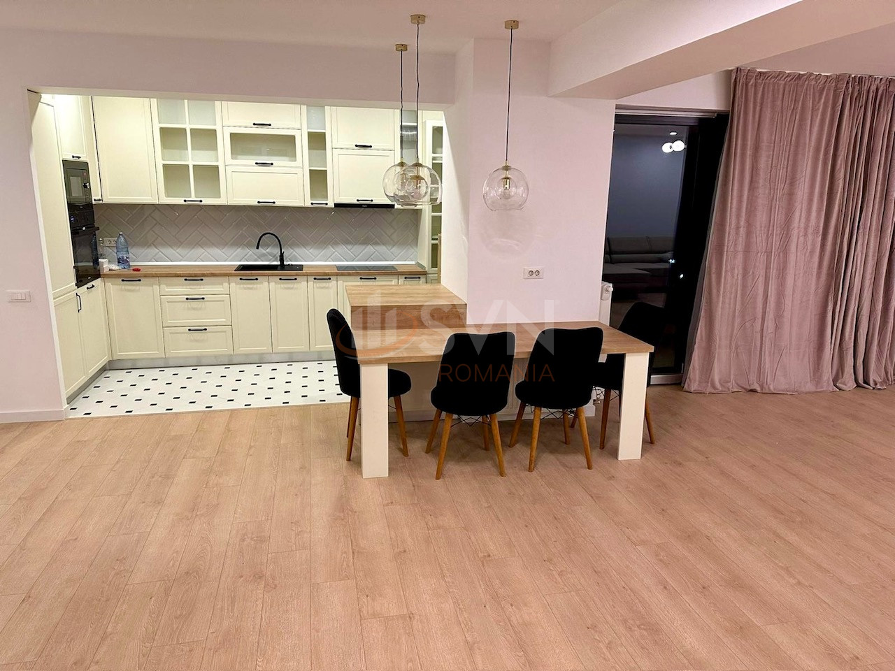 Apartament, 3 camere Bucuresti/Stefan Cel Mare