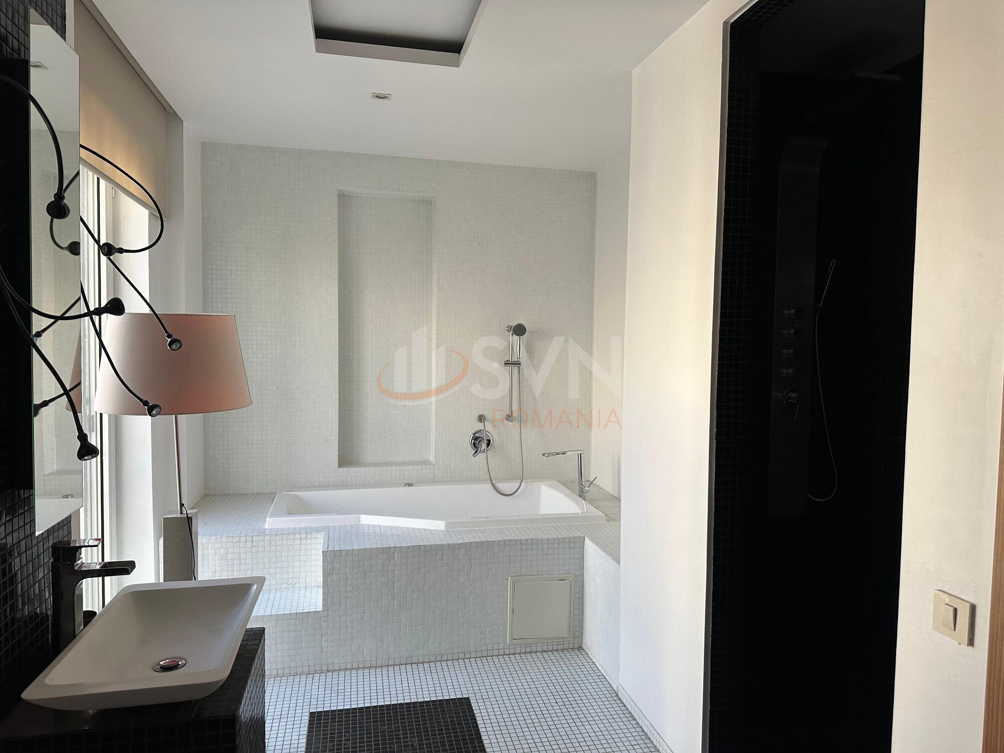 Apartament, 3 camere Bucuresti/Piata Victoriei