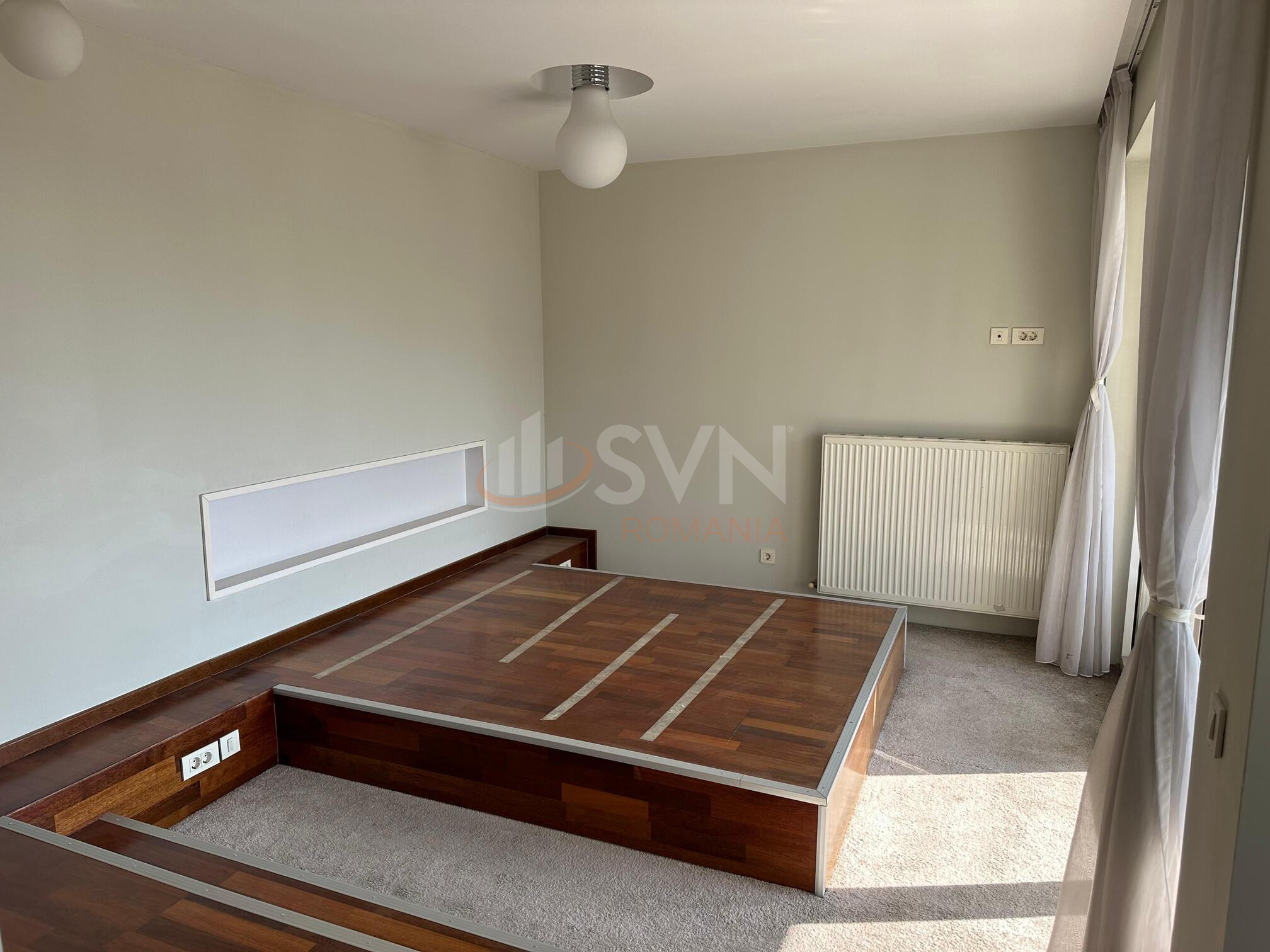 Apartament, 3 camere Bucuresti/Piata Victoriei