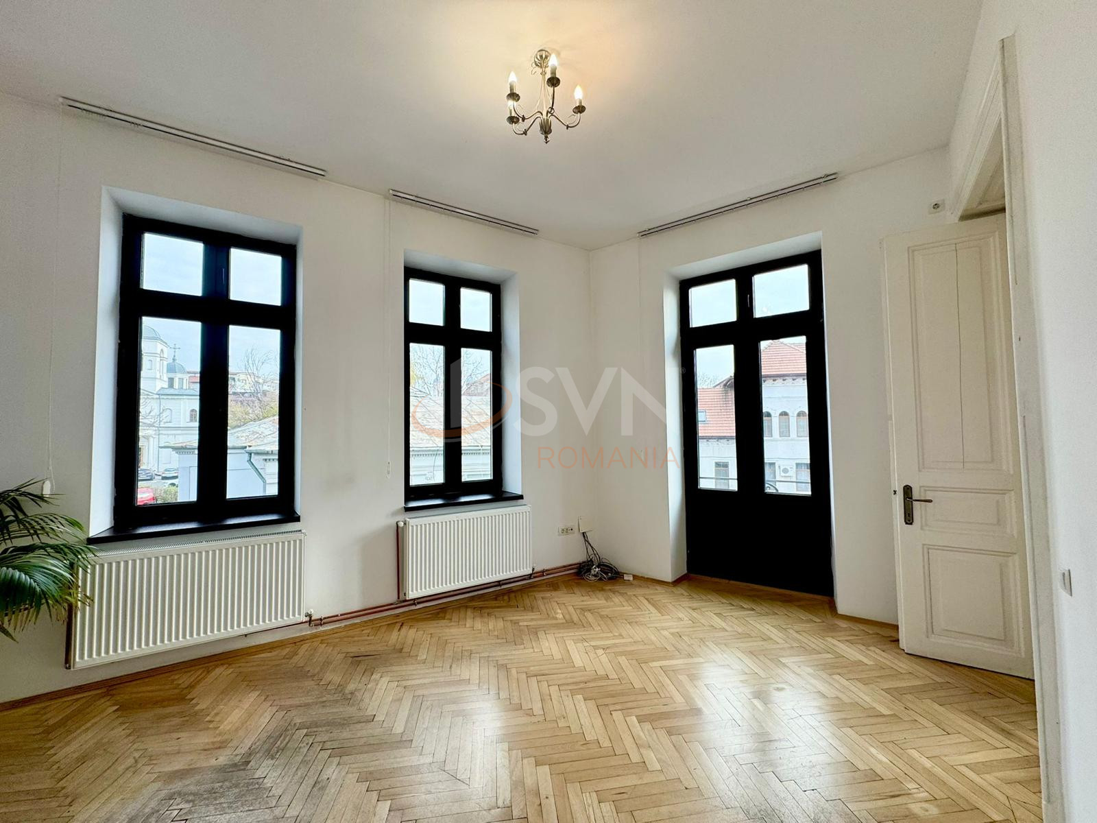 Apartament, 3 camere Bucuresti/Piata Unirii (s3)