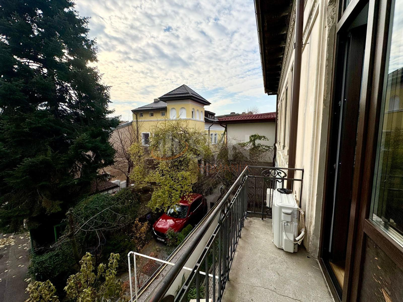 Apartament, 3 camere Bucuresti/Piata Unirii (s3)