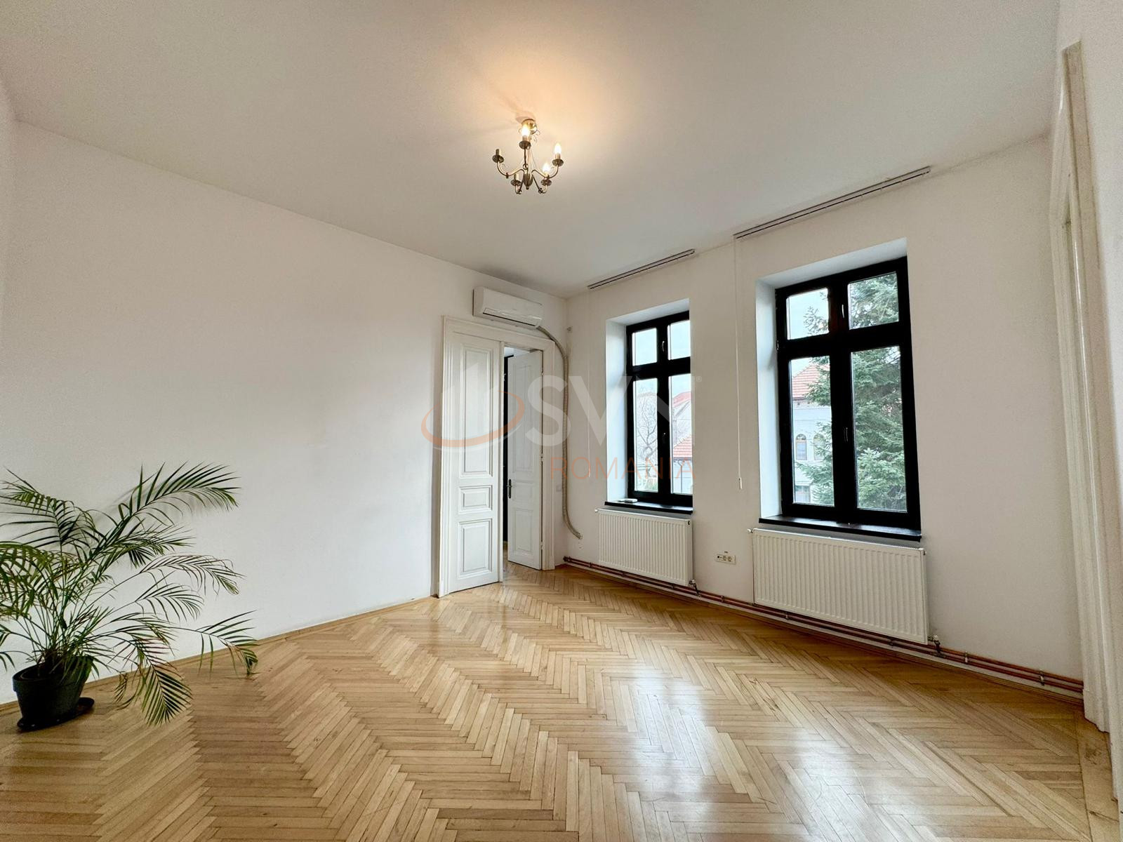 Apartament, 3 camere Bucuresti/Piata Unirii (s3)