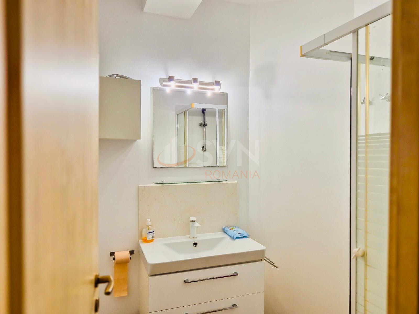 Apartament, 3 camere Bucuresti/Straulesti