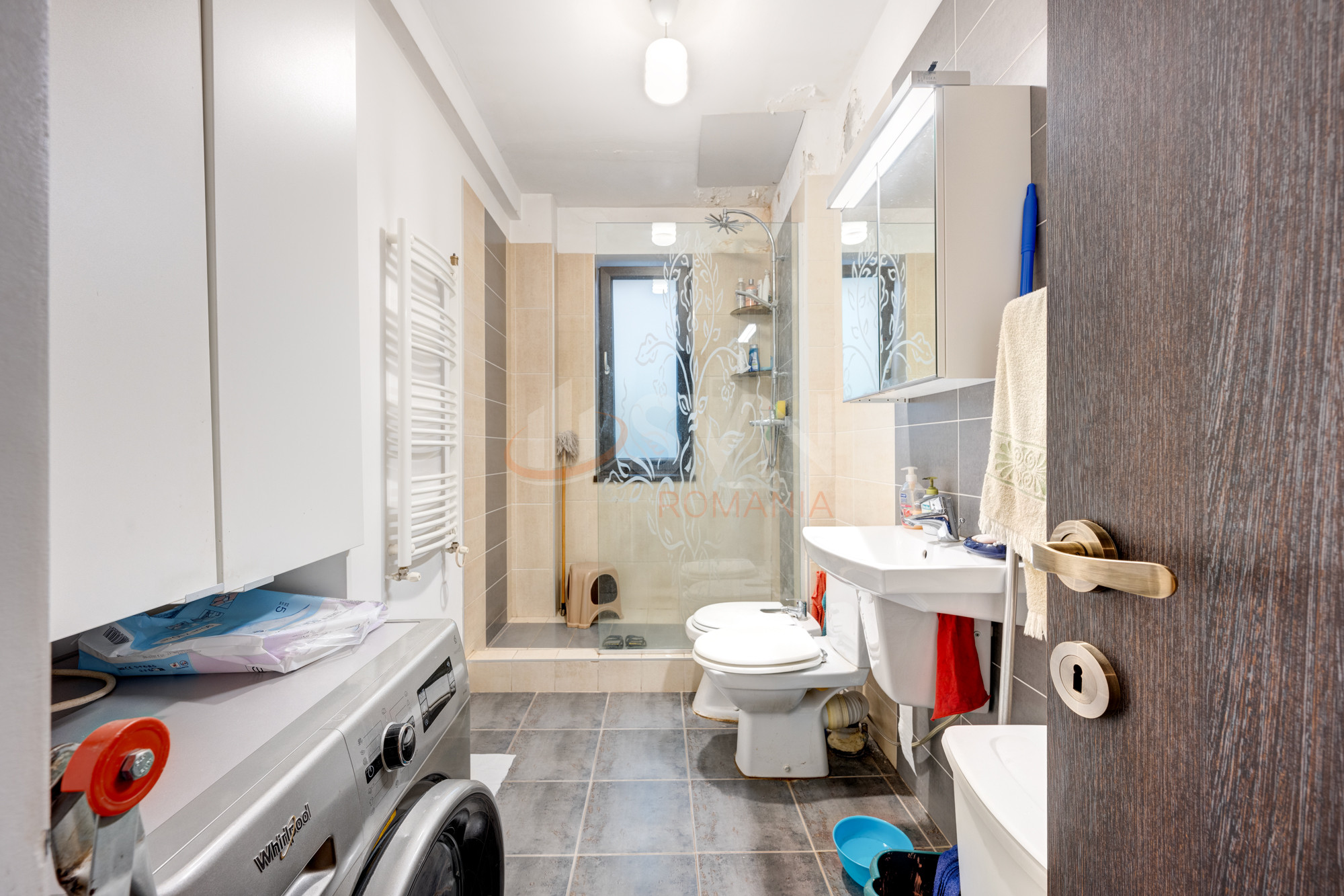 Apartament, 3 camere Bucuresti/Calea Calarasilor