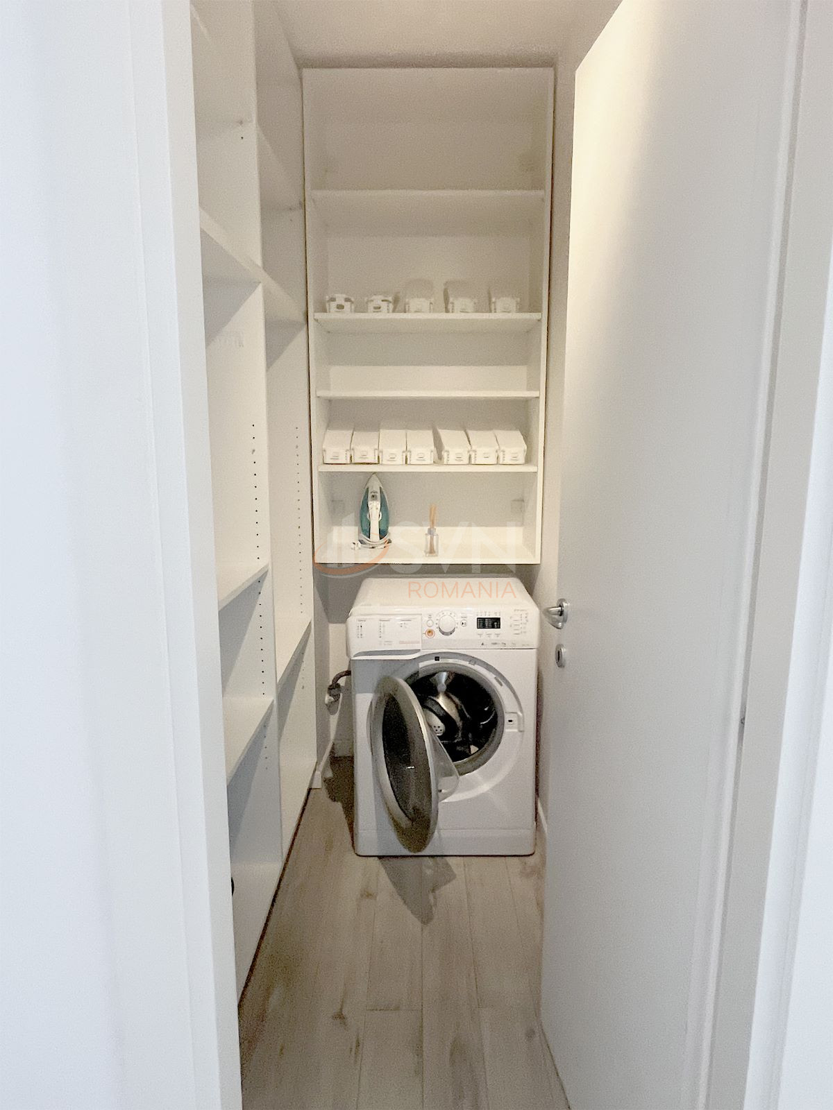 Apartament, 3 camere Bucuresti/Decebal