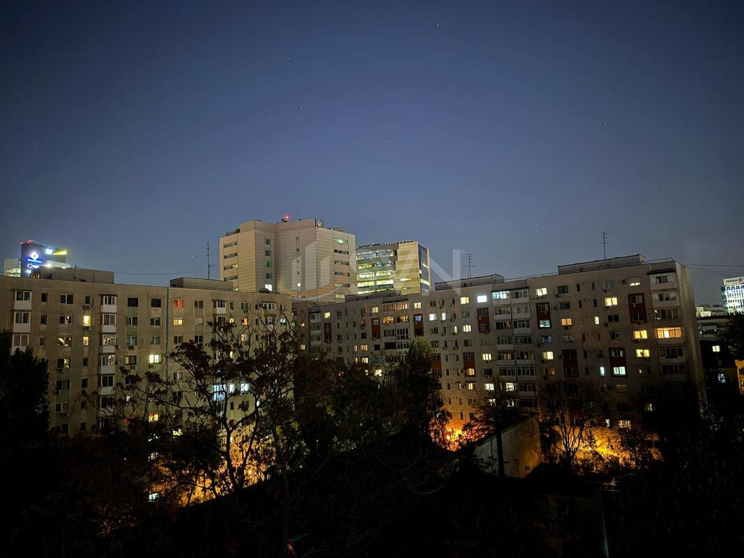 Apartament, 3 camere Bucuresti/Calea Victoriei