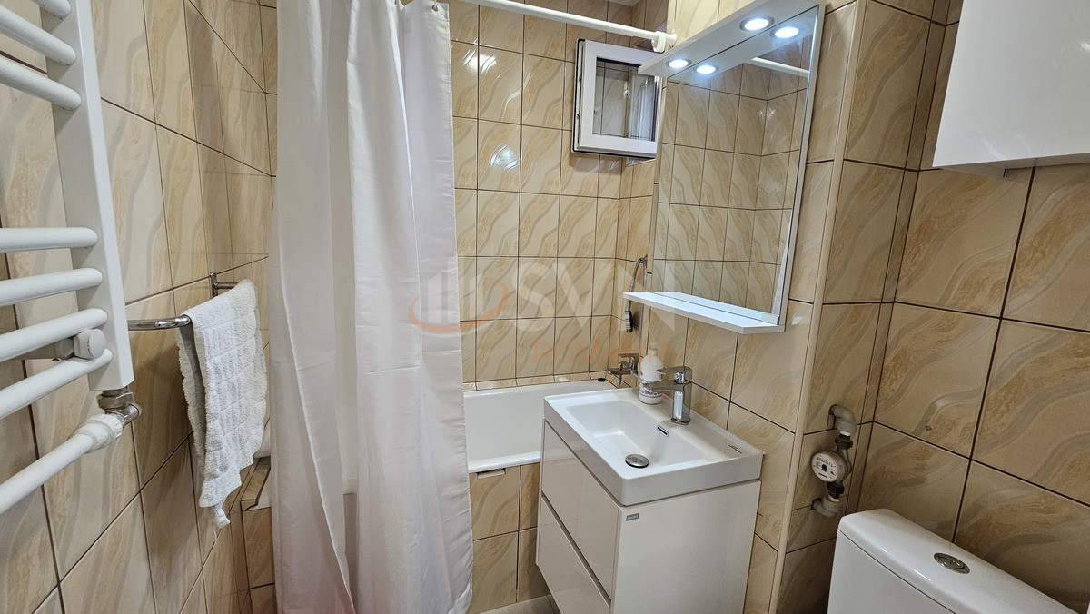 Apartament, 3 camere Bucuresti/Calea Victoriei