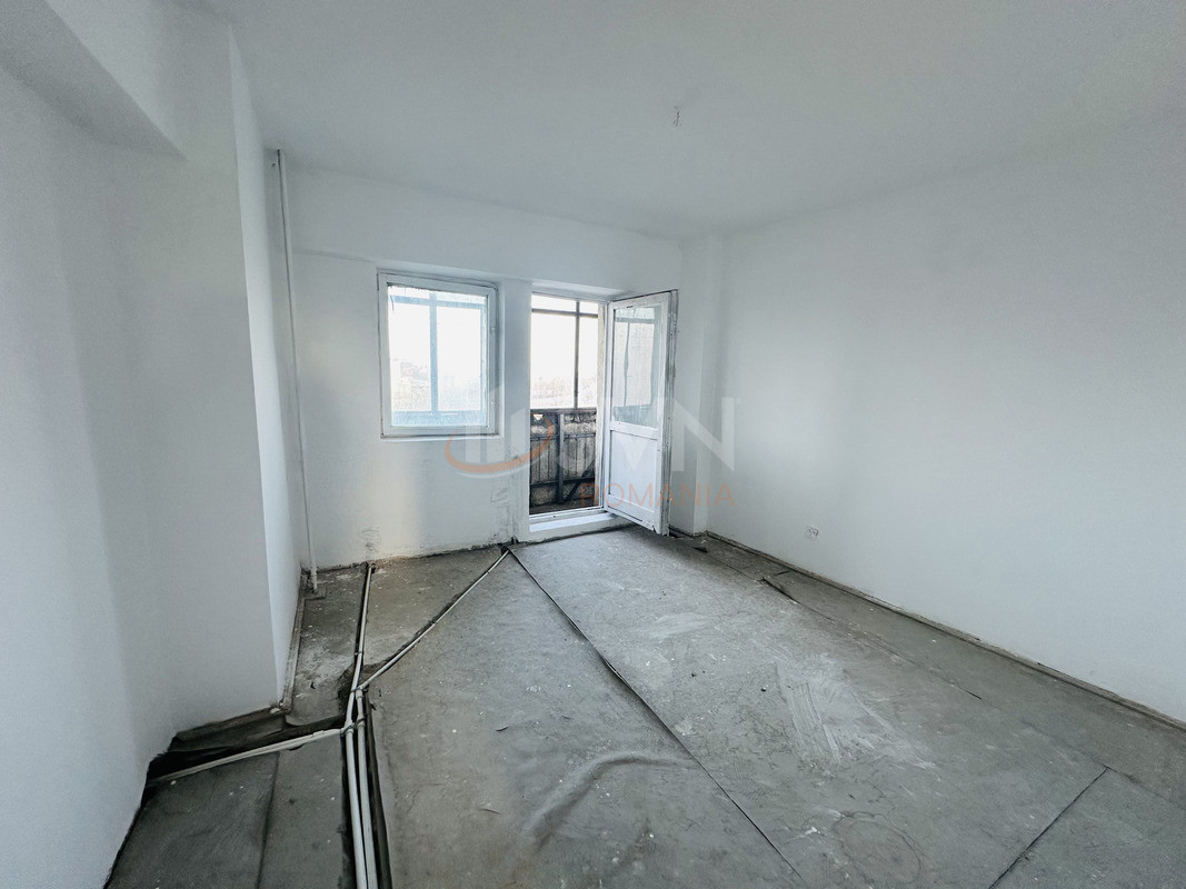 Apartament, 3 camere Bucuresti/Crangasi