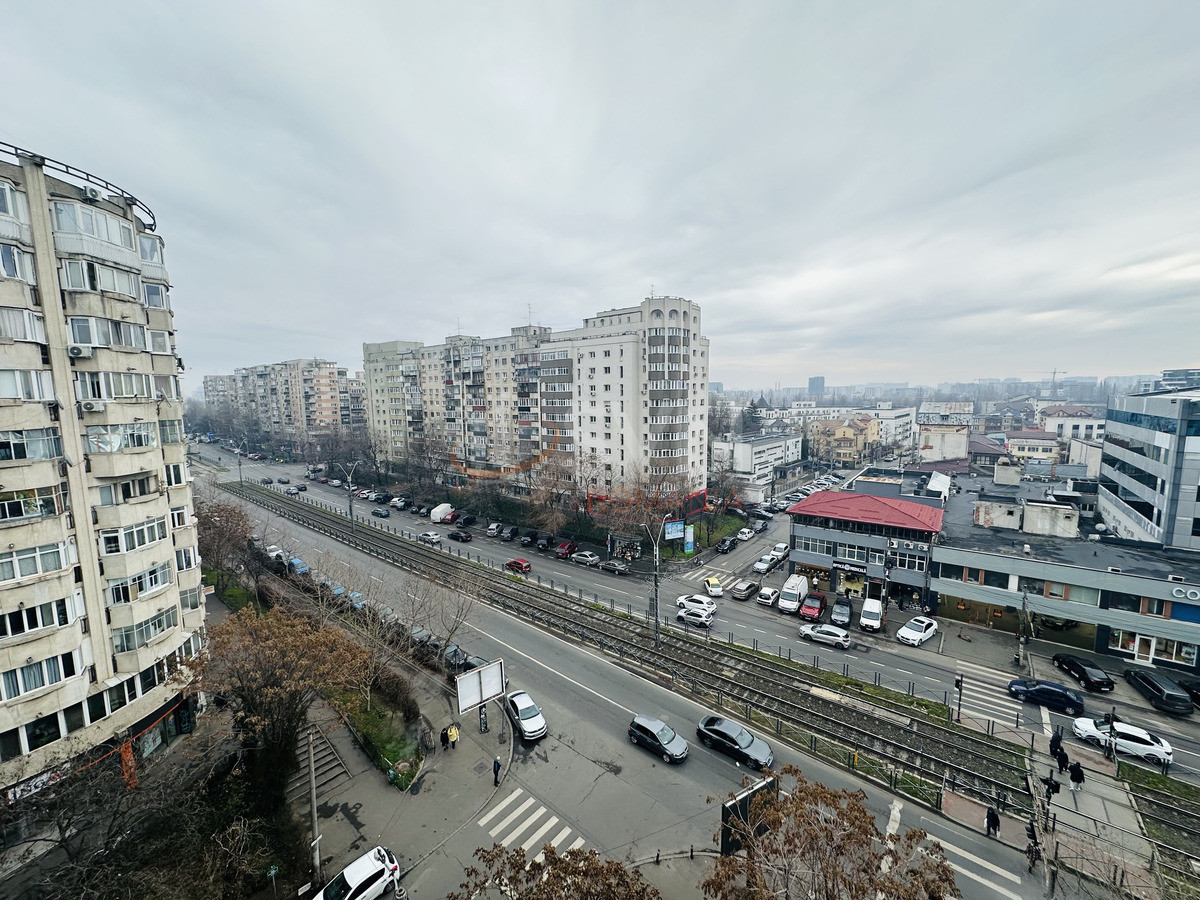 Apartament, 3 camere Bucuresti/Crangasi