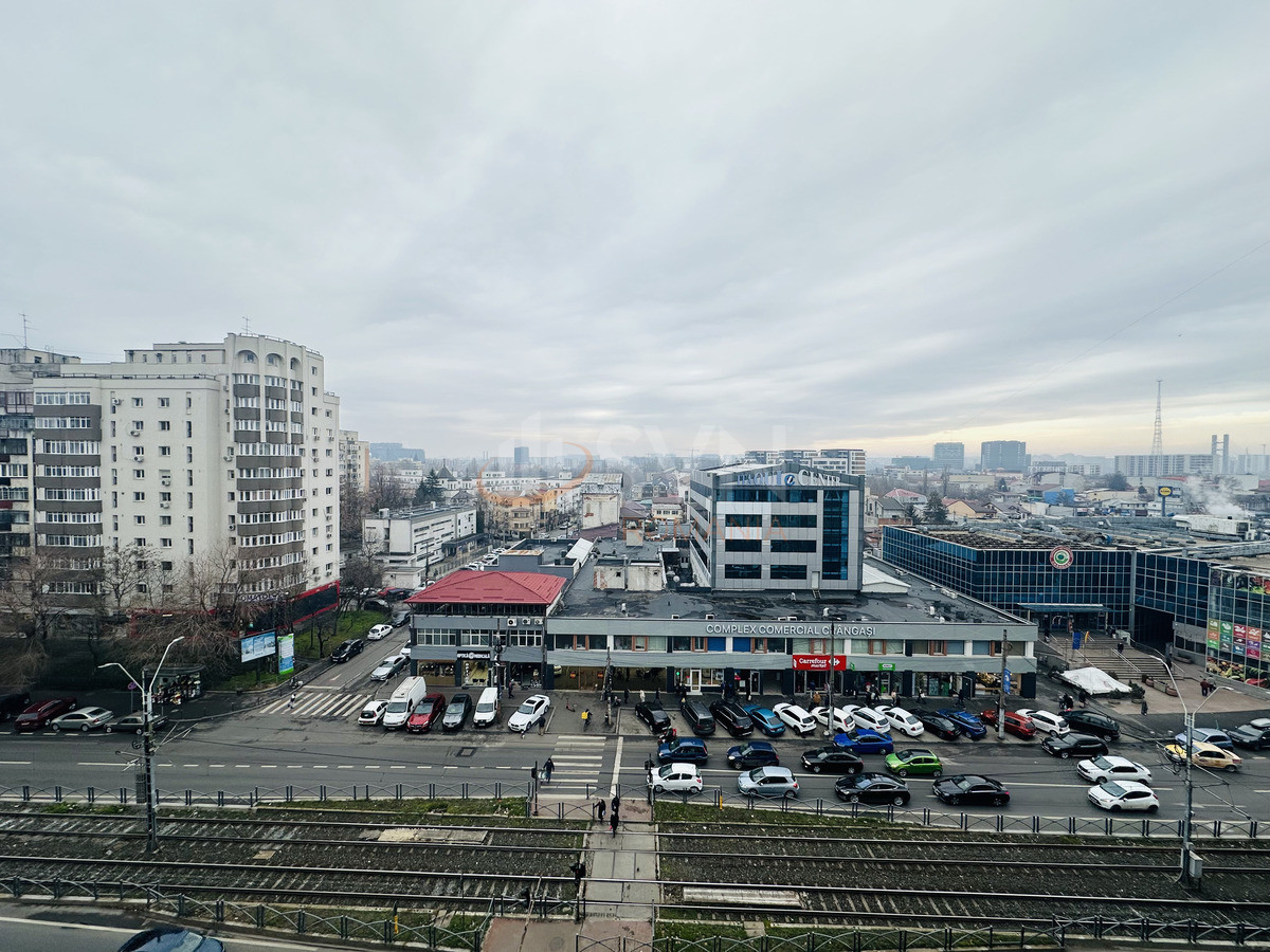 Apartament, 3 camere Bucuresti/Crangasi
