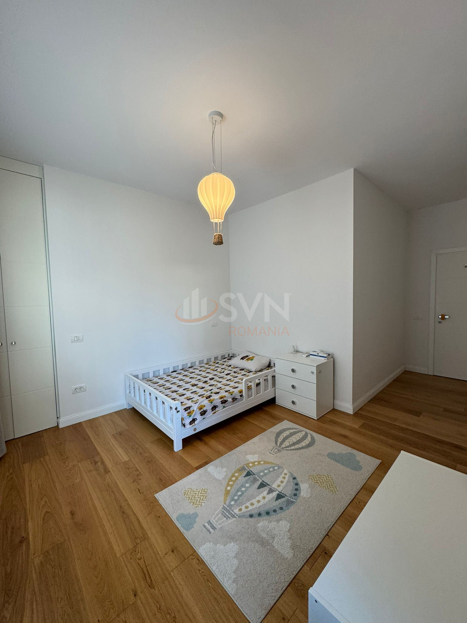 Apartament, 3 camere Bucuresti/Baneasa