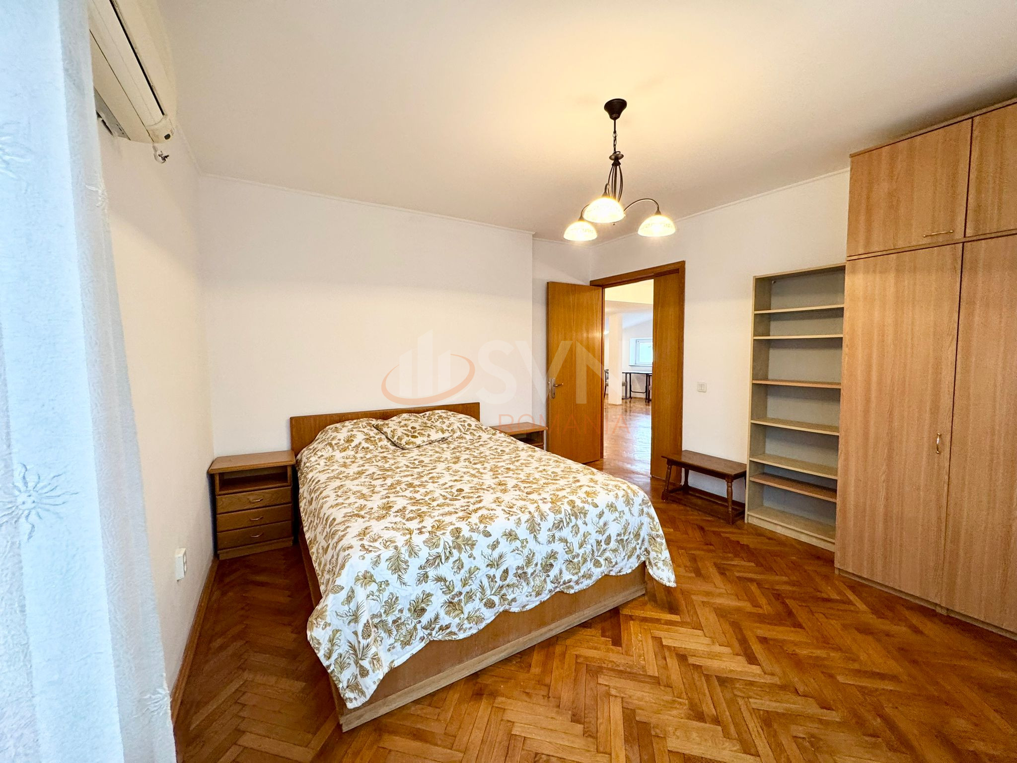 Apartament, 3 camere Bucuresti/Calea Calarasilor