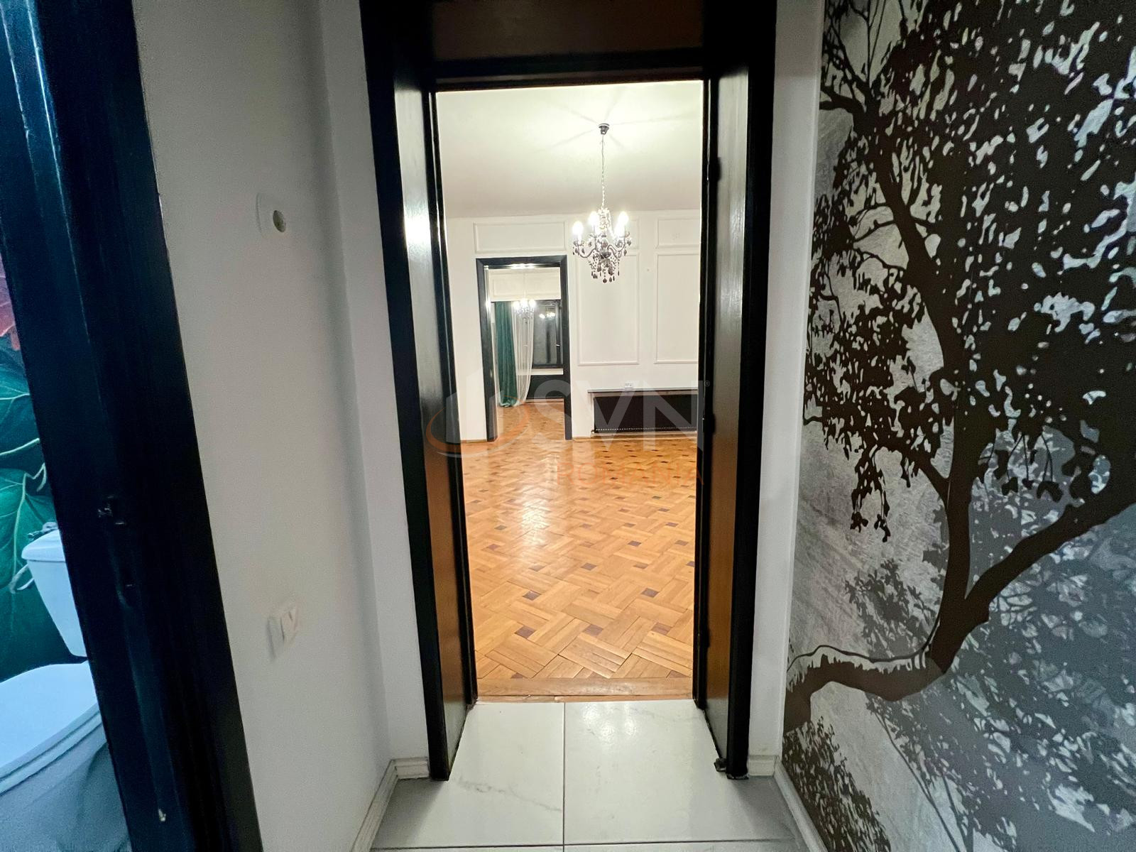 Apartament, 3 camere Bucuresti/Primaverii