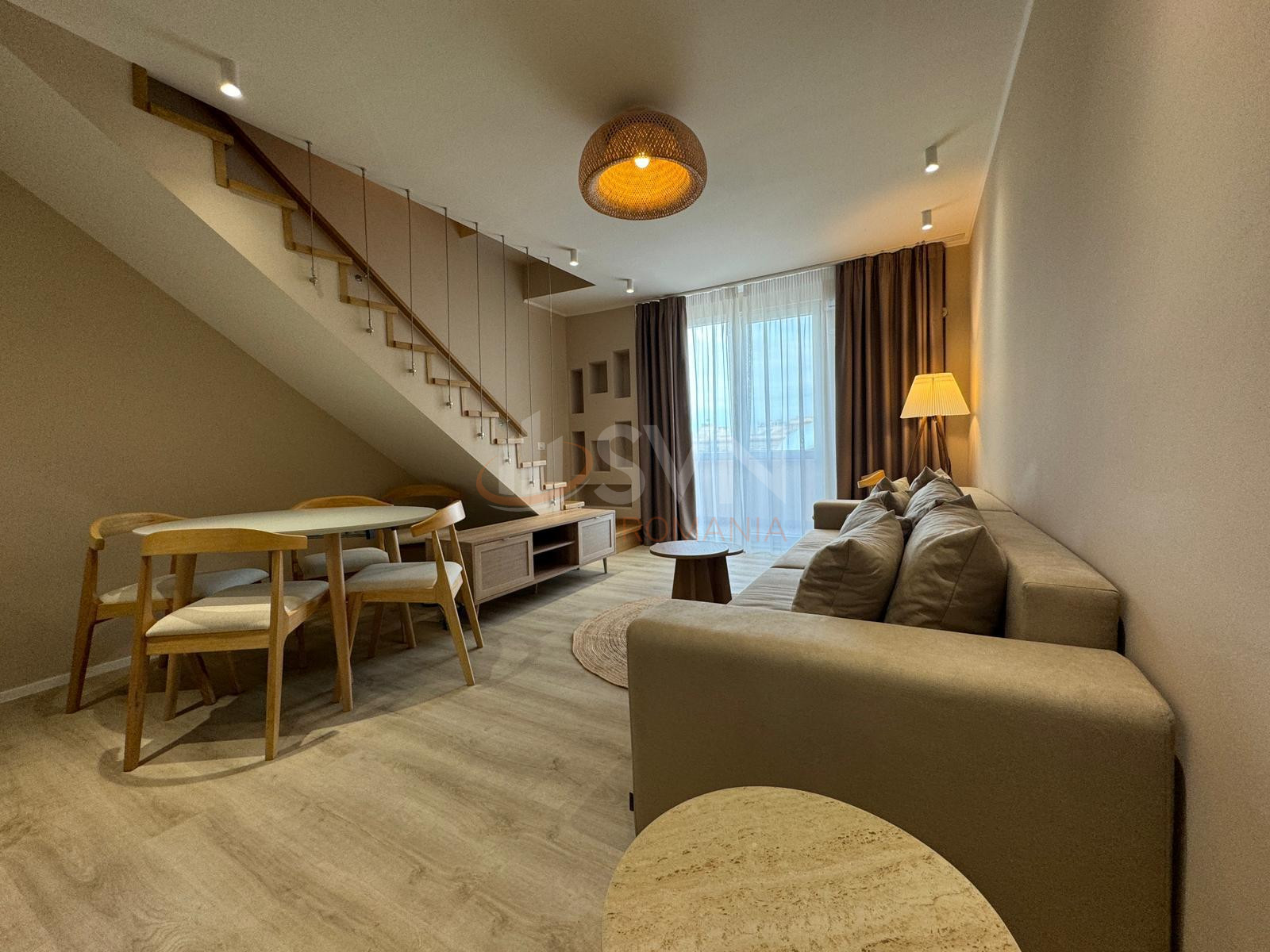 Apartament, 3 camere Bucuresti/Calea Victoriei
