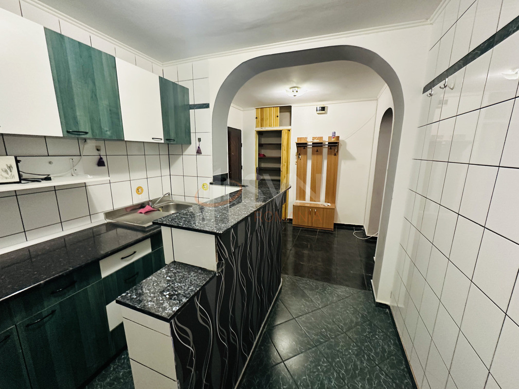 Apartament, 3 camere Bucuresti/Crangasi