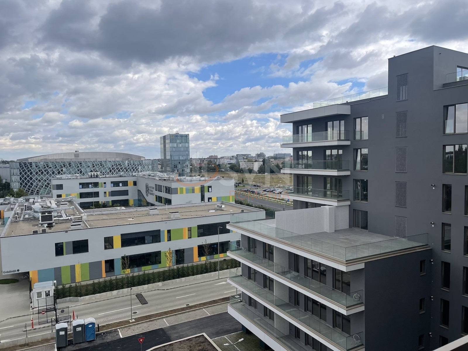 Apartament, 3 camere Bucuresti/Straulesti