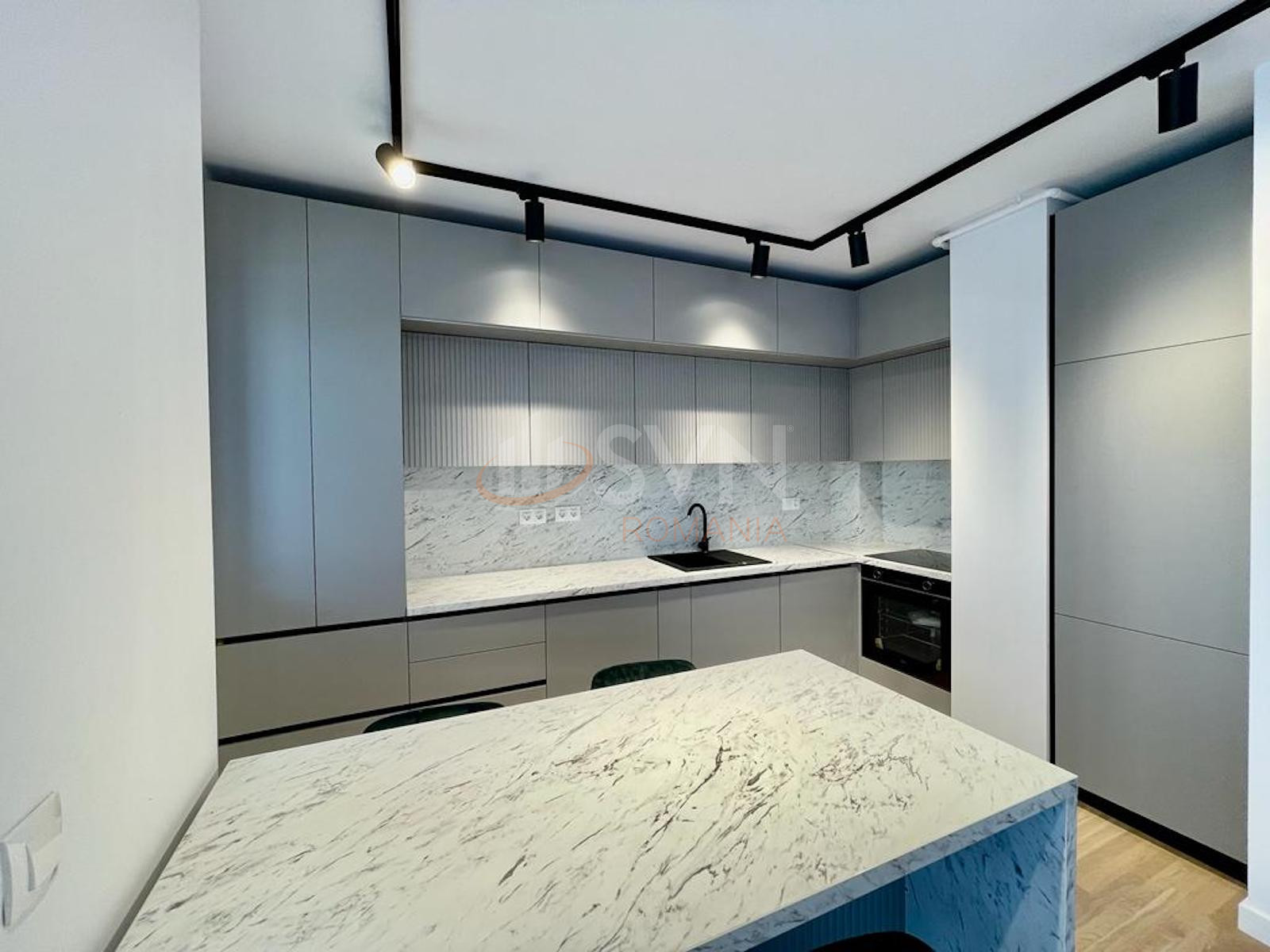 Apartament, 3 camere Bucuresti/Straulesti