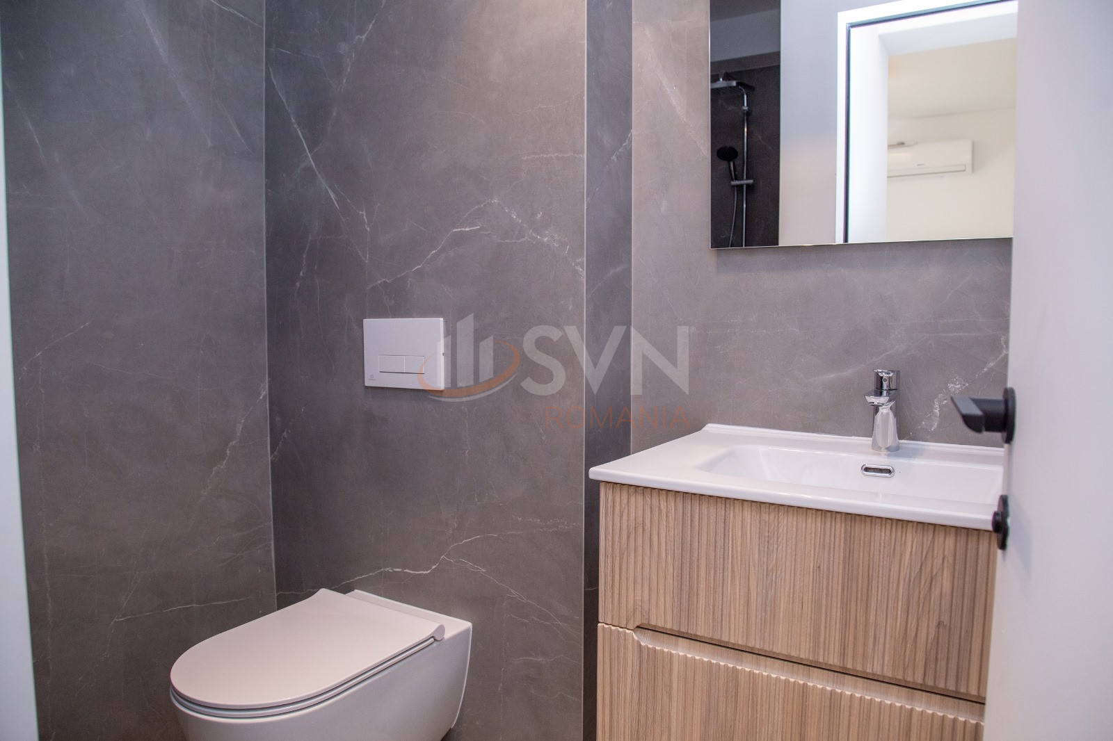 Apartament, 3 camere Bucuresti/Aviatiei