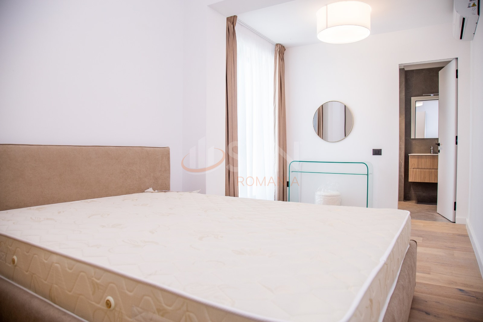 Apartament, 3 camere Bucuresti/Aviatiei