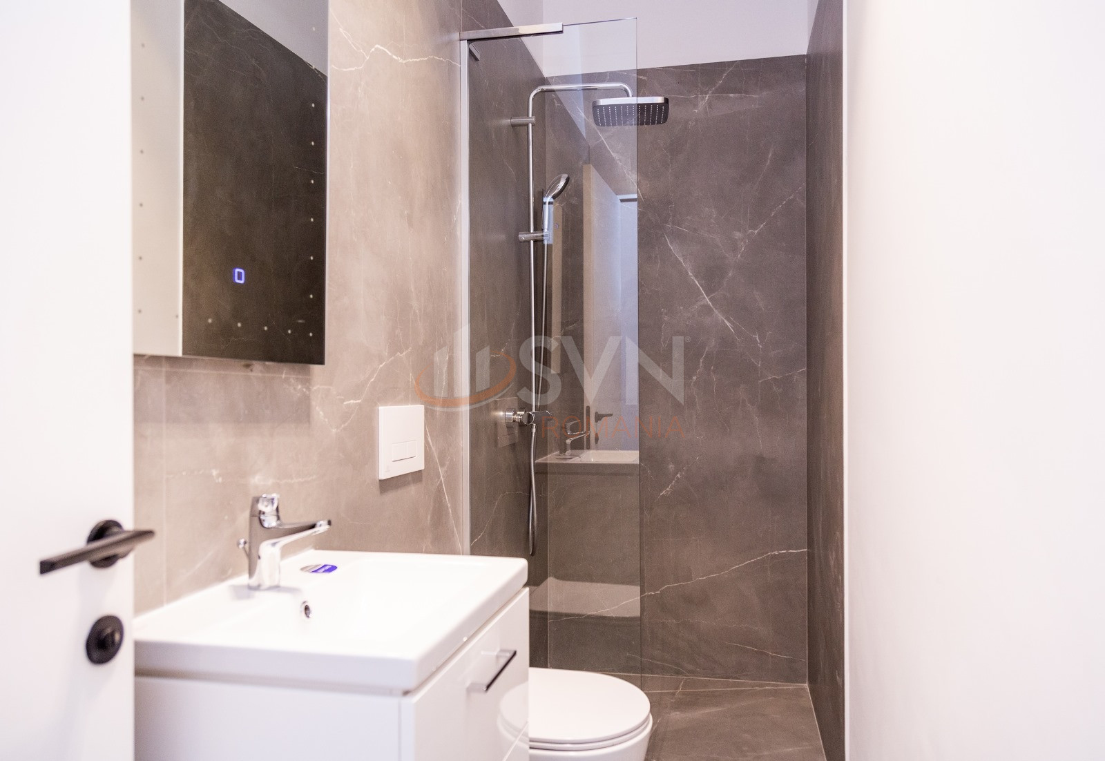 Apartament, 3 camere Bucuresti/Aviatiei