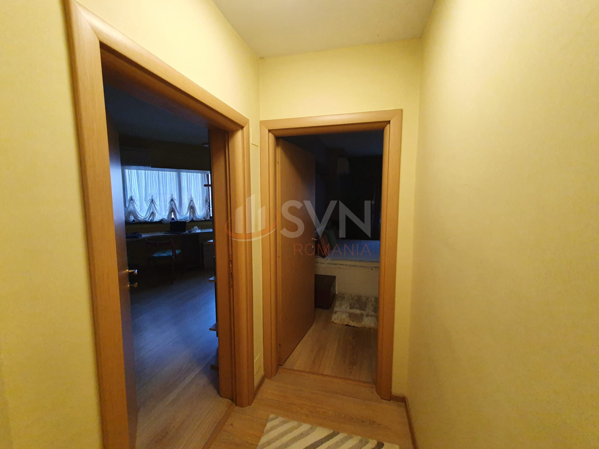 Apartament, 3 camere Bucuresti/Piata Victoriei