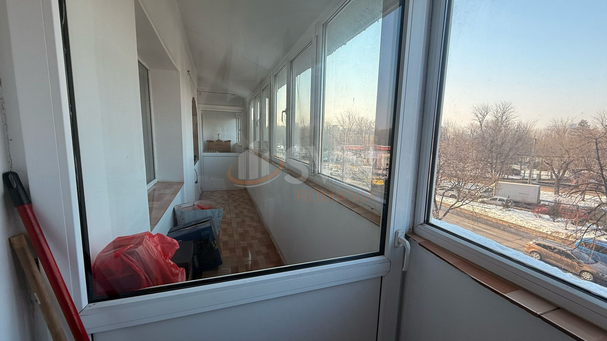 Apartament, 3 camere Bucuresti/Lacul Tei