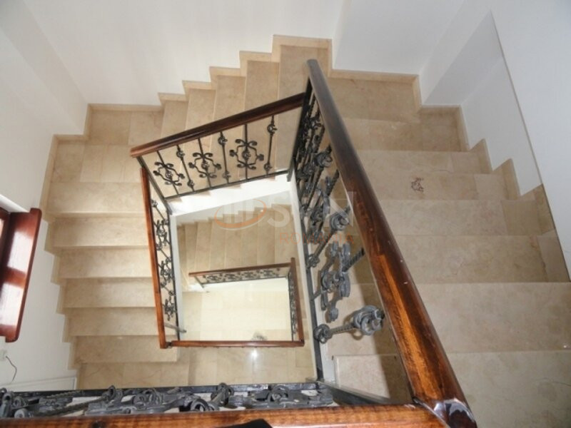 Apartament, 3 camere Bucuresti/Piata Unirii (s3)