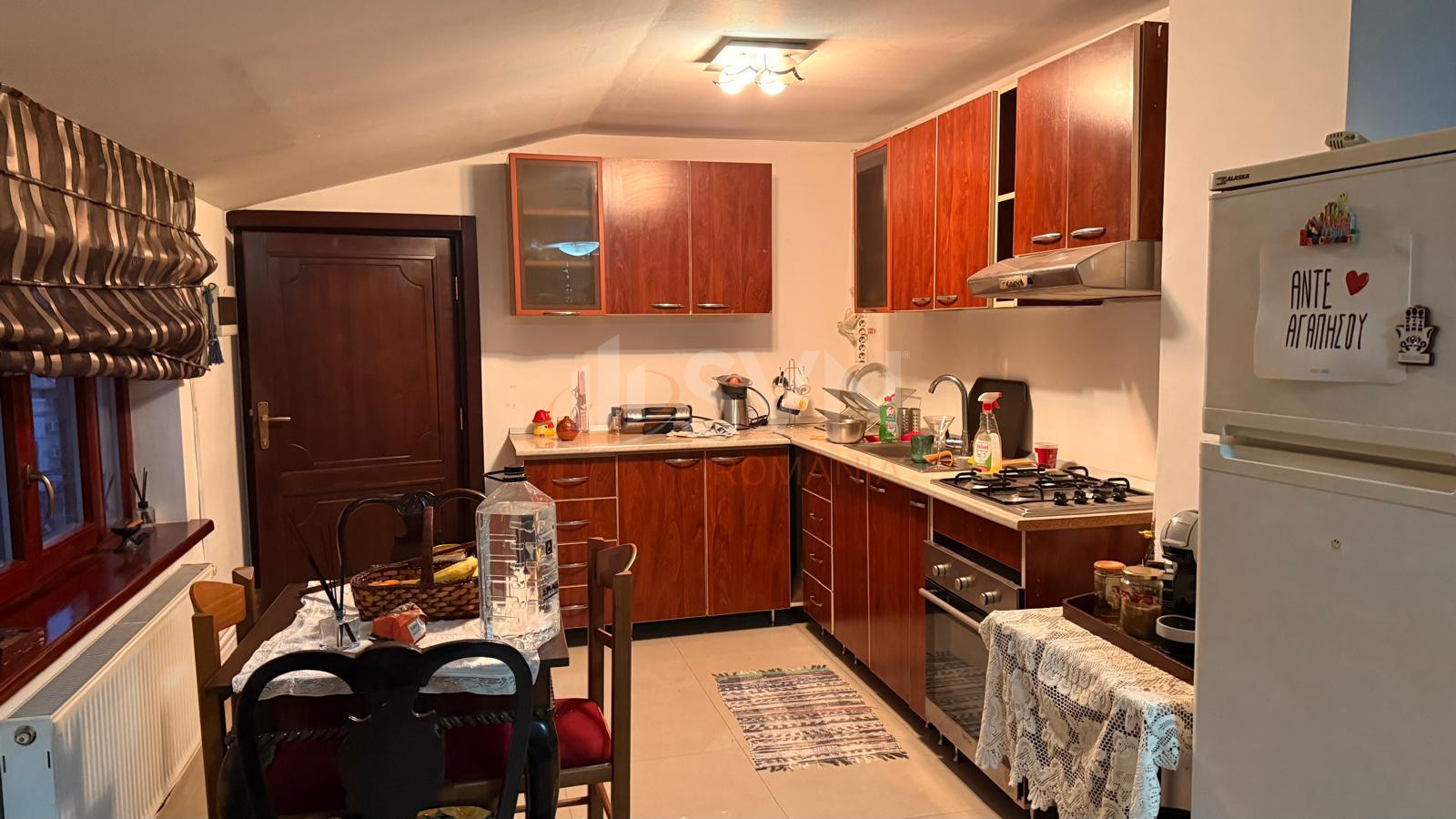 Apartament, 3 camere Bucuresti/Piata Unirii (s3)